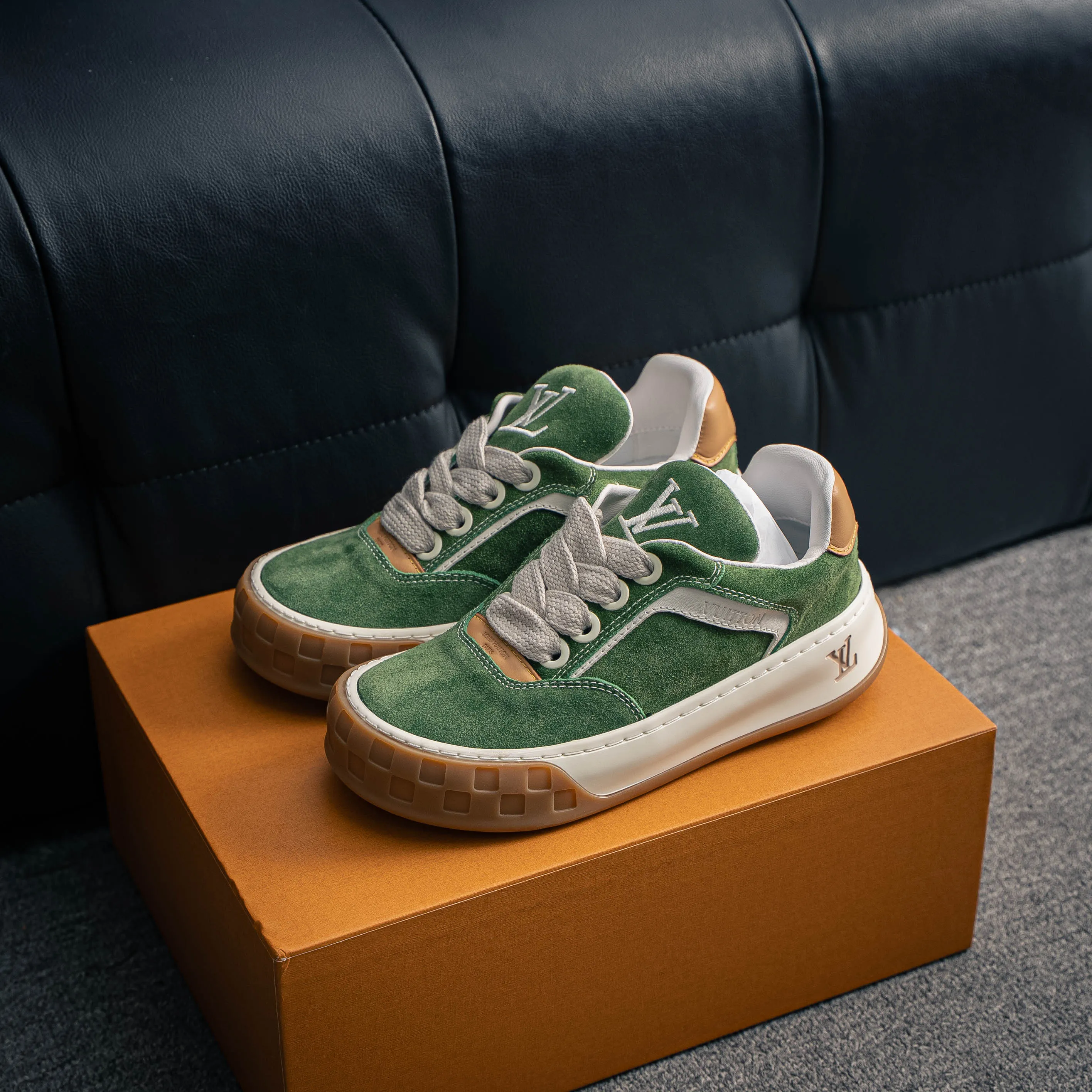 # Premium -- LOUIS VUITTON Tilted Series｜2026 LV Tilted Low Sneakers Series Low-Top Retro